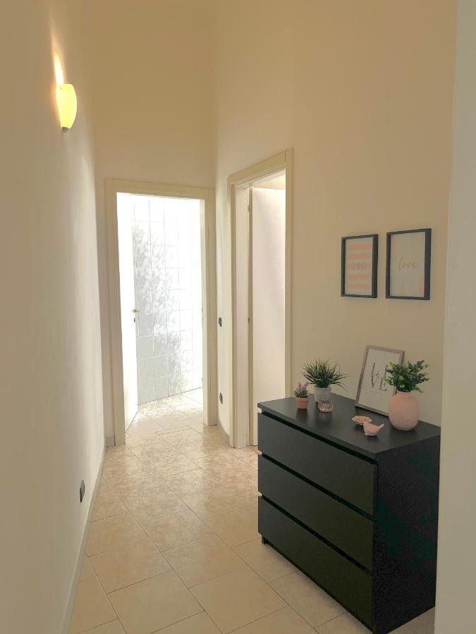 Casa Polly 2 - Ampio E Comodo Appartamento A Voghera Εξωτερικό φωτογραφία