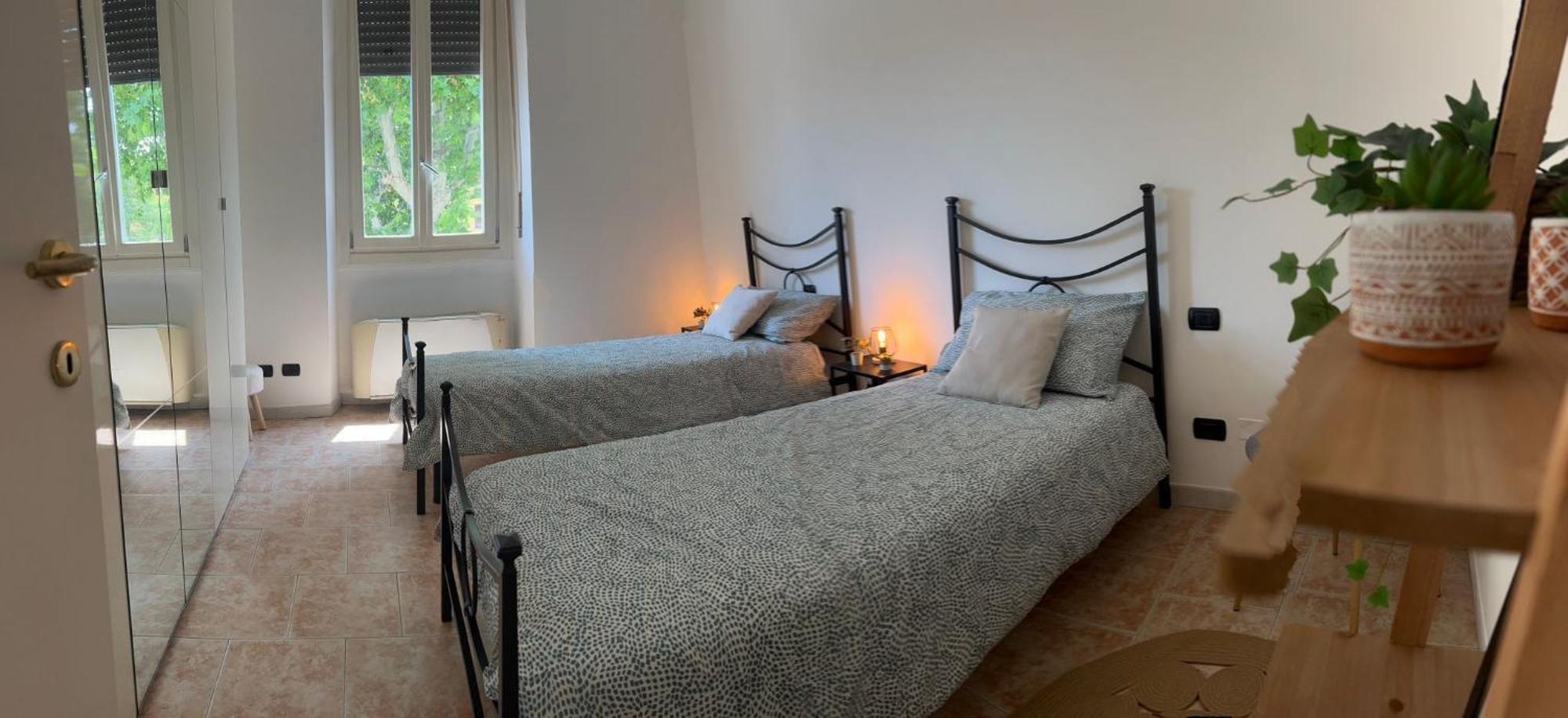 Casa Polly 2 - Ampio E Comodo Appartamento A Voghera Εξωτερικό φωτογραφία